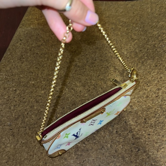 Louise Vuitton Milla Pochette Multicolour 💞 - Picture 2 of 3